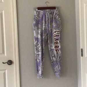Lakers sweatpants